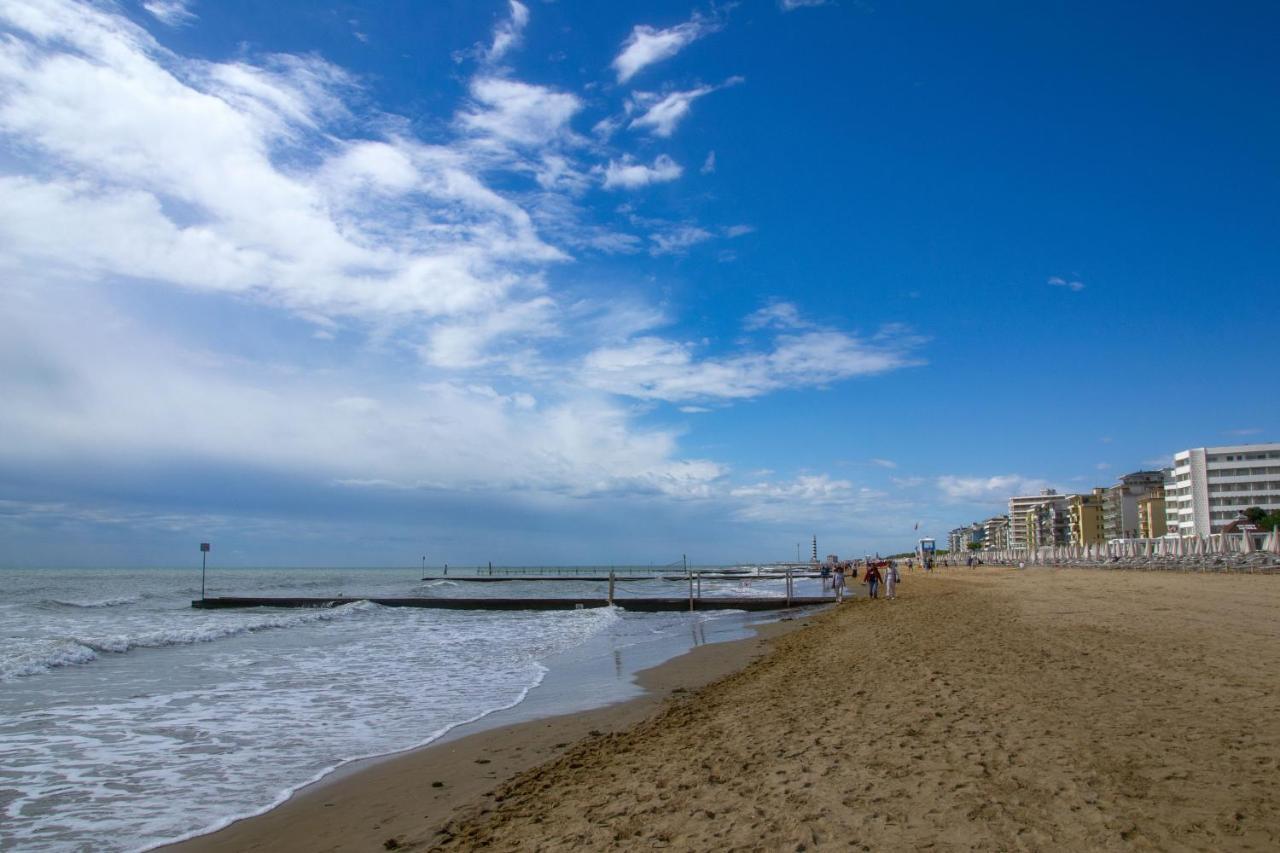 Hotel Helios Lido di Jesolo Ngoại thất bức ảnh