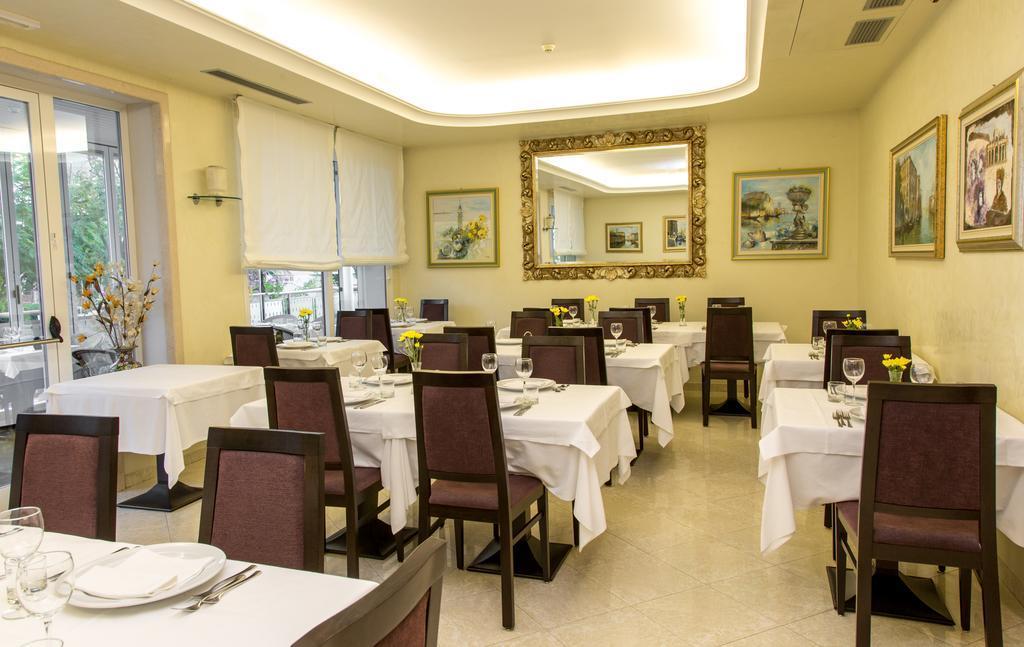 Hotel Helios Lido di Jesolo Ngoại thất bức ảnh