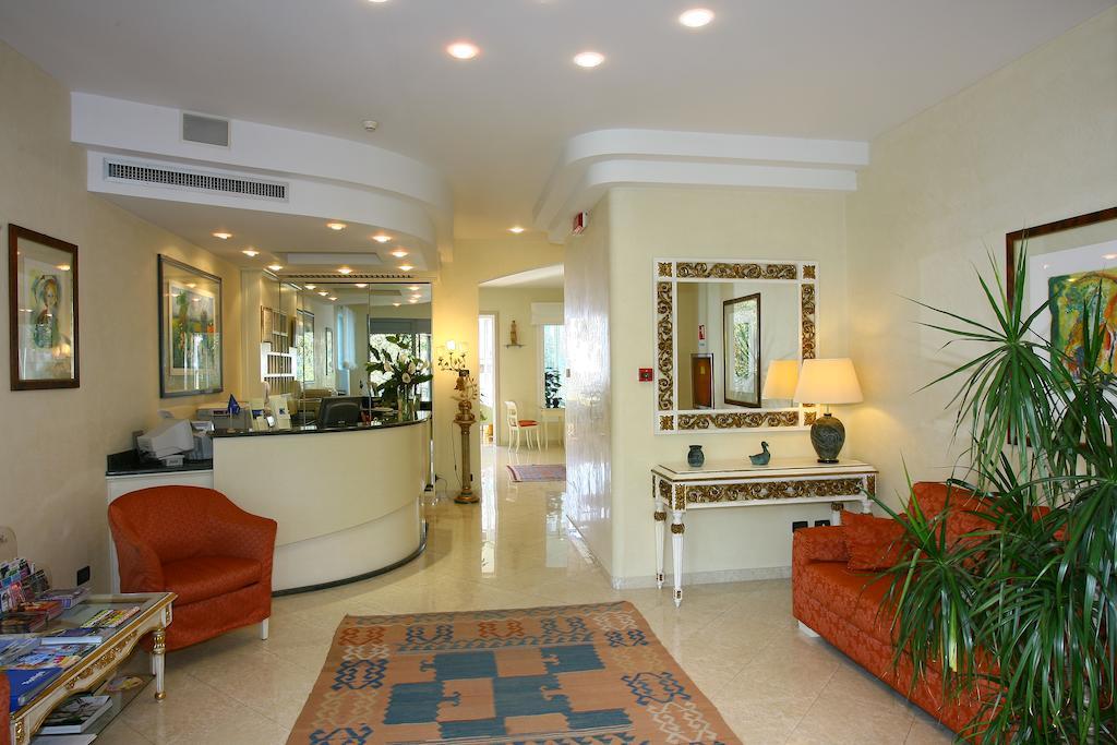 Hotel Helios Lido di Jesolo Ngoại thất bức ảnh