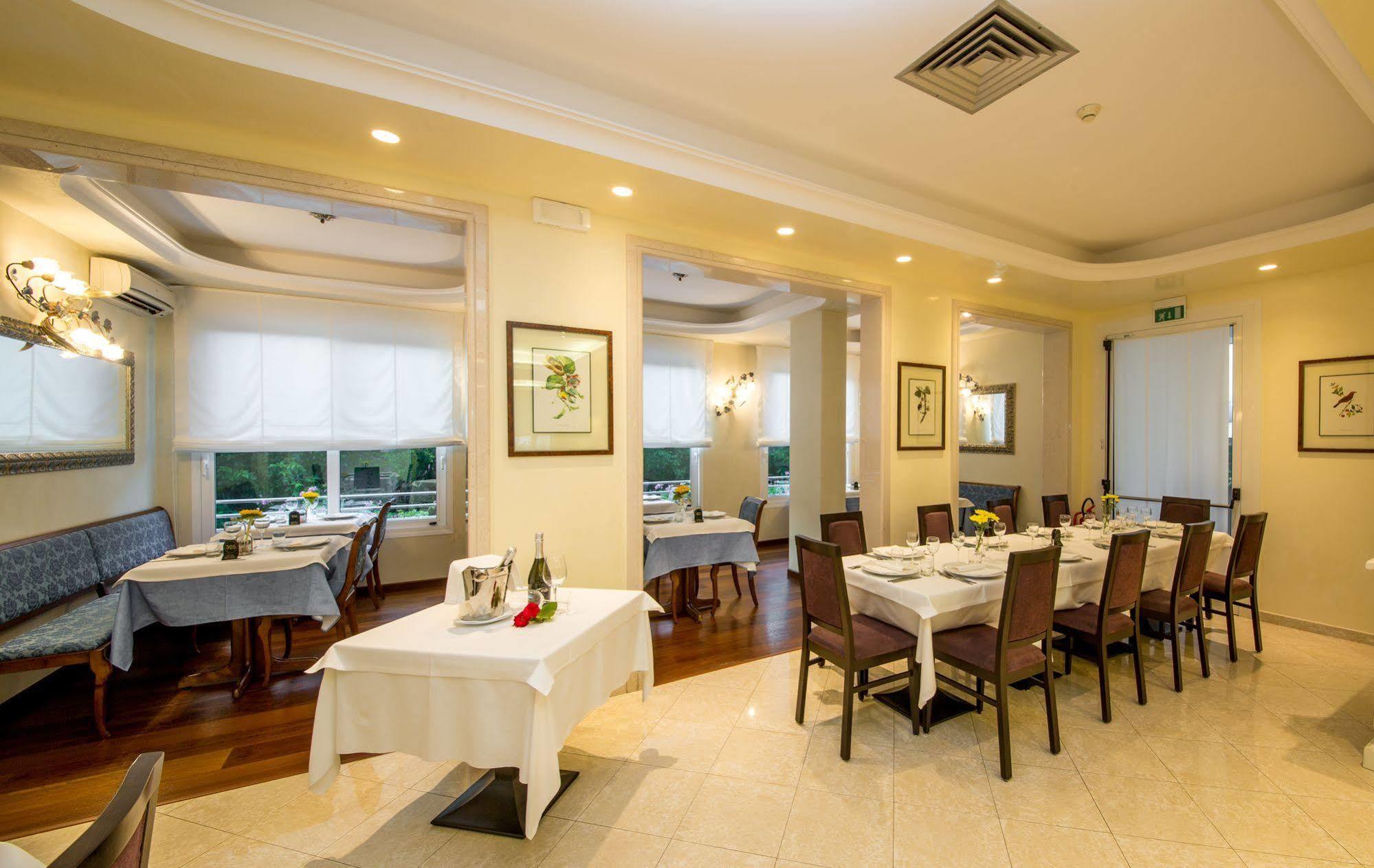 Hotel Helios Lido di Jesolo Ngoại thất bức ảnh